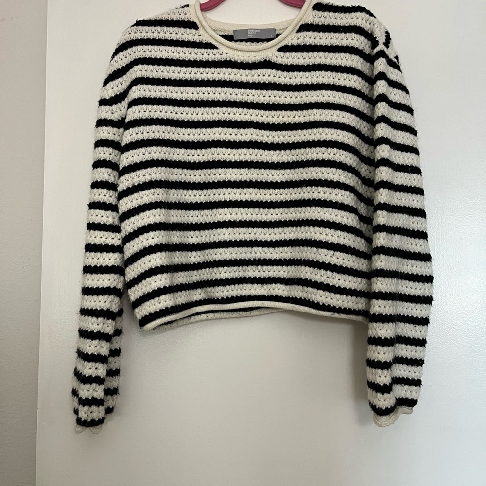 MUSINSA Striped Black and White Women's Sweater